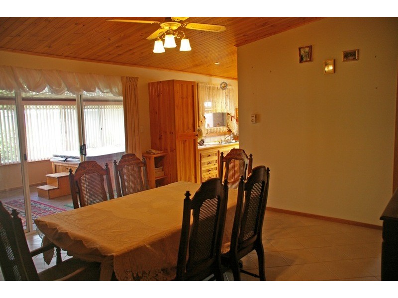 77 Muddy Lane, North Moonta SA 5558