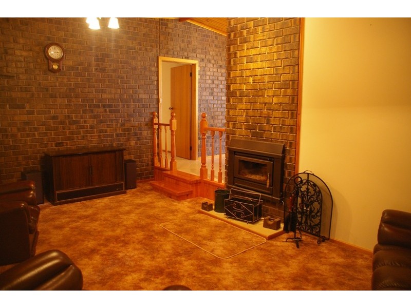 77 Muddy Lane, North Moonta SA 5558