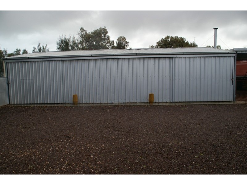 77 Muddy Lane, North Moonta SA 5558