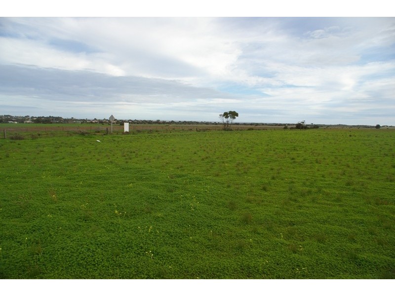 Lot 3 Hills Road, North Moonta SA 5558
