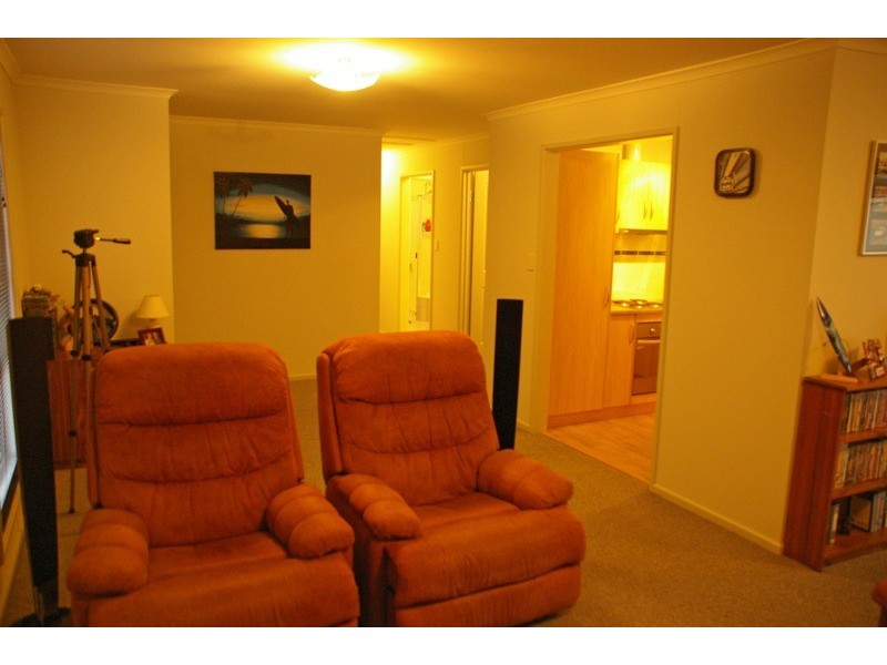 10 CHAPPLE STREET, Moonta Bay SA 5558