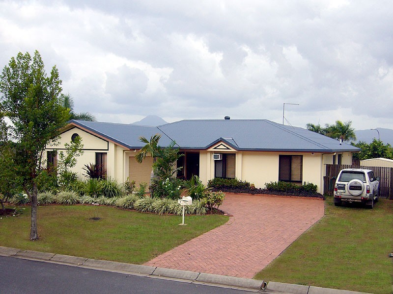 4 archer close, Mount Sheridan QLD 4868