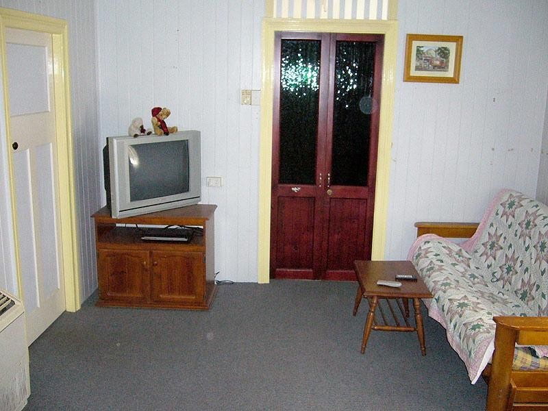 17 Victoria Street, Parramatta Park QLD 4870