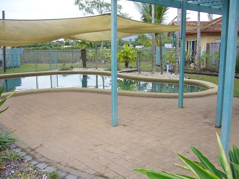 7A Grantala, Manoora QLD 4870