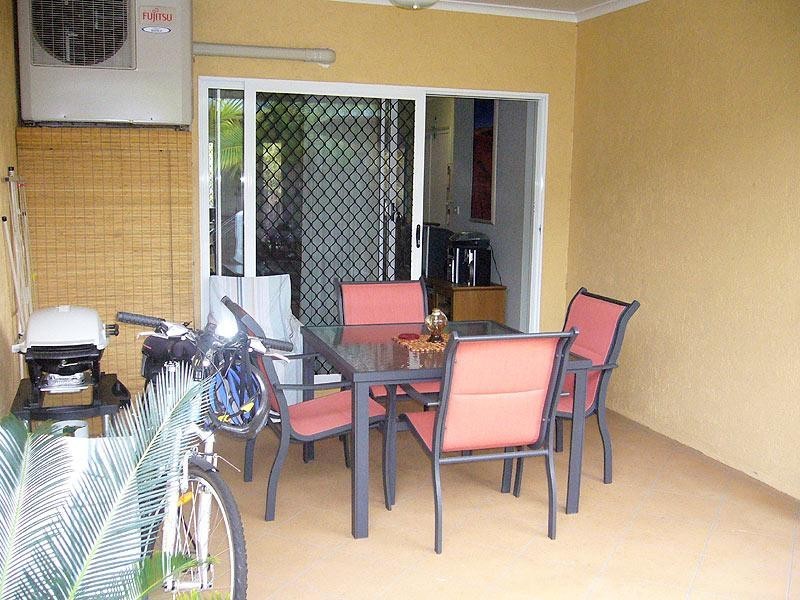 7A Grantala, Manoora QLD 4870