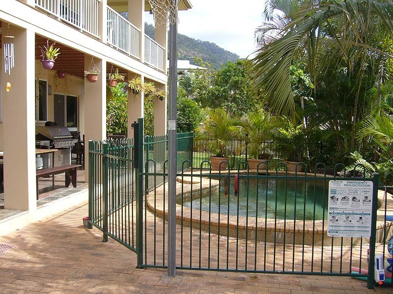 7 WEDELIA, Mooroobool QLD 4870