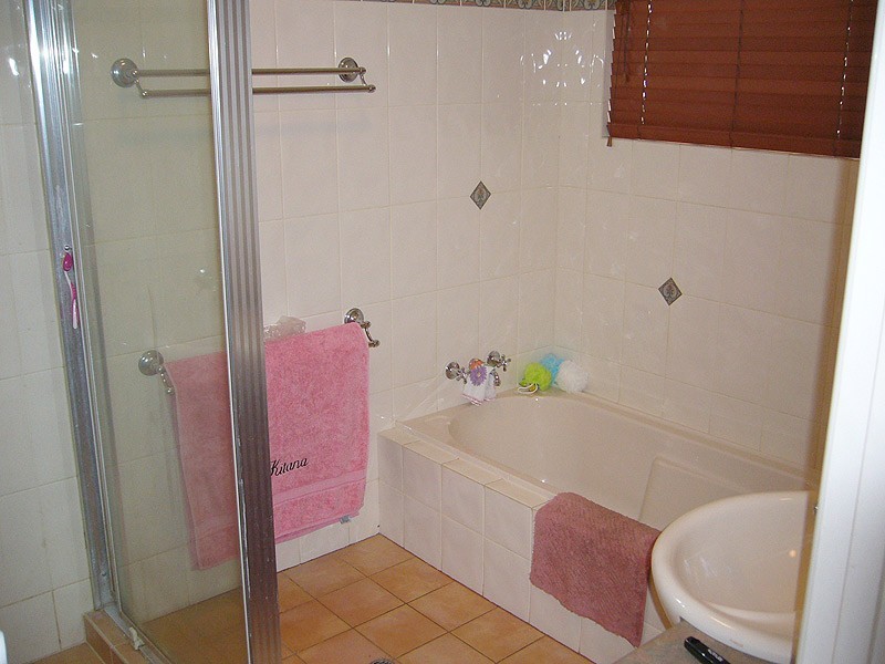 7 WEDELIA, Mooroobool QLD 4870