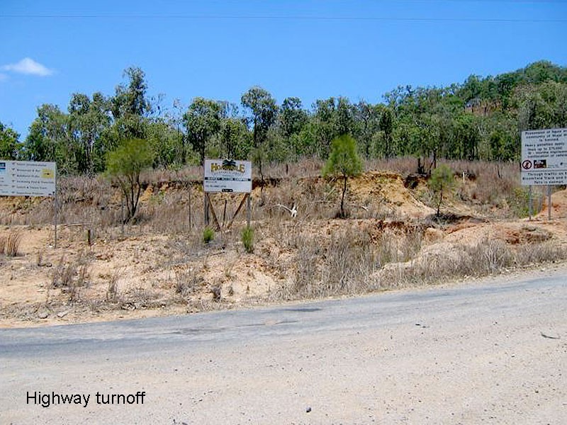 7 MUNGUMBY, Rossville QLD 4871