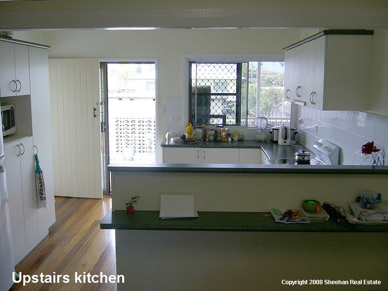 30 Cominos Place, Manunda QLD 4870