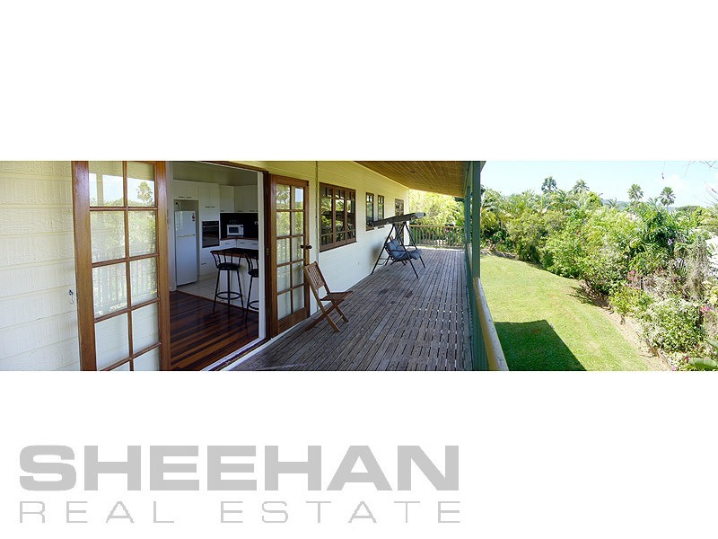 7 Torazzi Place, Mooroobool QLD 4870