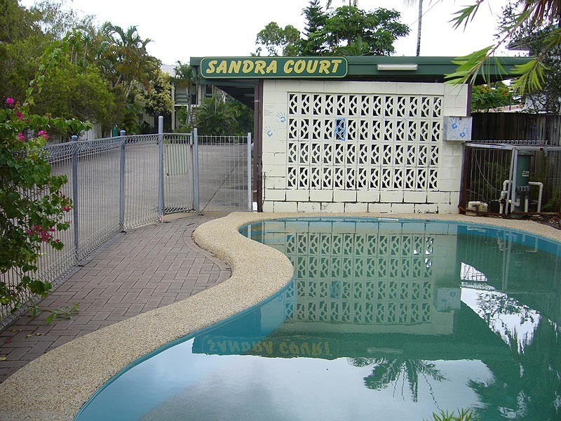 1/22 Hoare St., Manunda QLD 4870