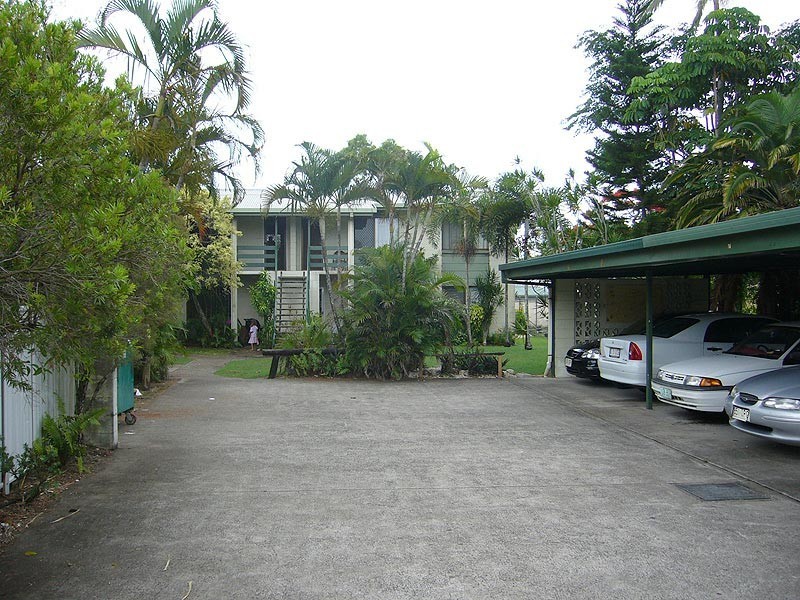 1/22 Hoare St., Manunda QLD 4870
