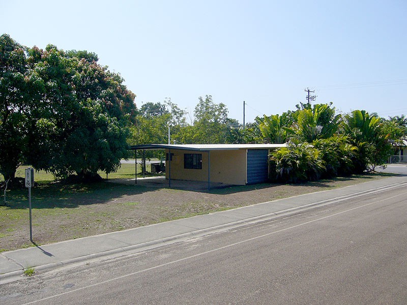 1 Snapper Island Drive, Wonga QLD 4873