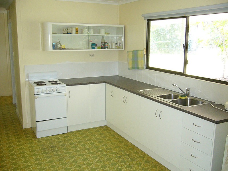 1 Snapper Island Drive, Wonga QLD 4873