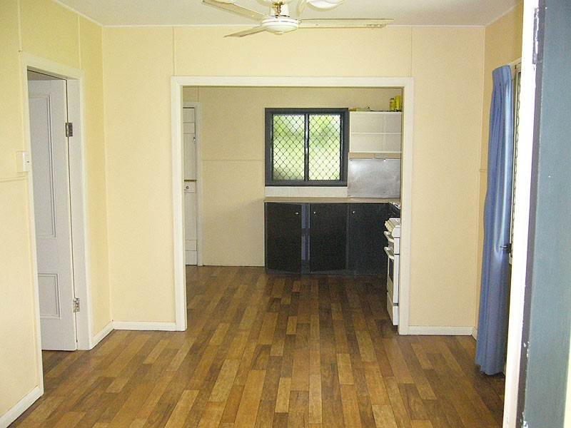 20 MacIlwraith Street, Manoora QLD 4870