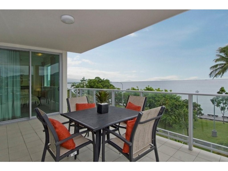 20404/99 Esplanade, Cairns City QLD 4870