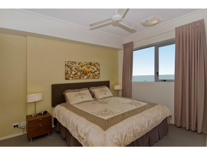 20404/99 Esplanade, Cairns City QLD 4870