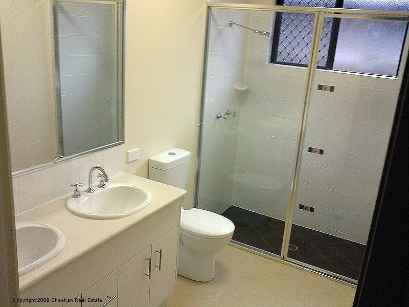 6 SUNBIRD STREET, Woree QLD 4868