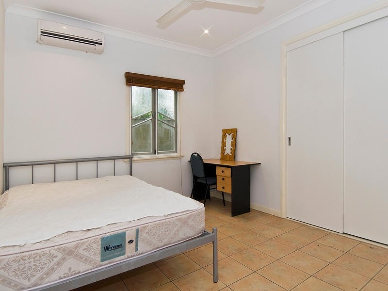 11 JOAN ST., Bungalow QLD 4870