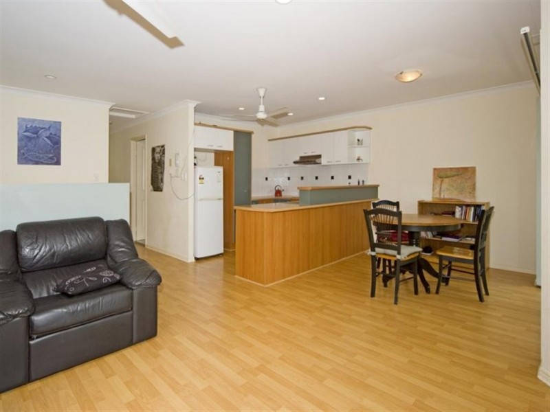 27/316 Long Street East, Graceville QLD 4075