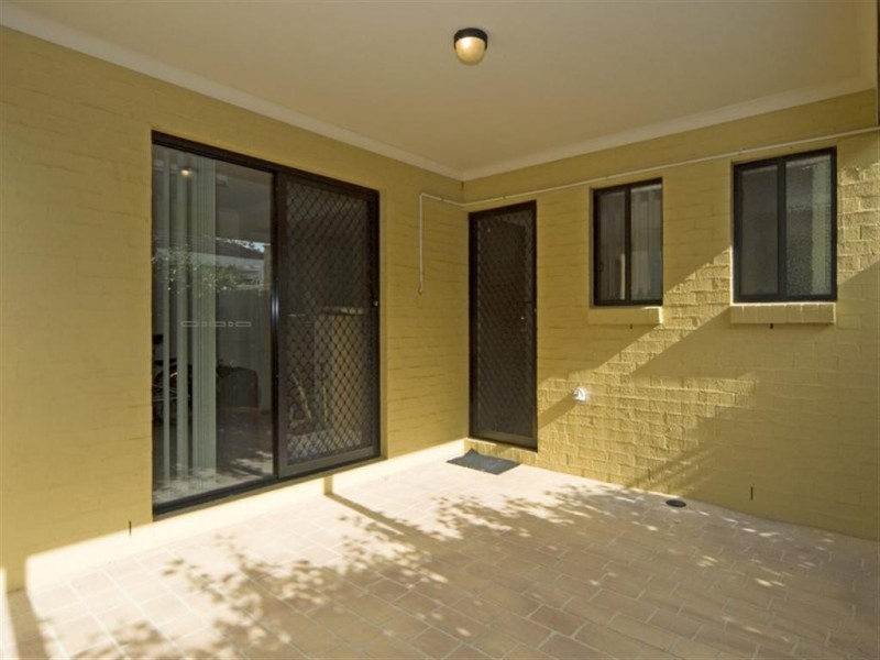 27/316 Long Street East, Graceville QLD 4075