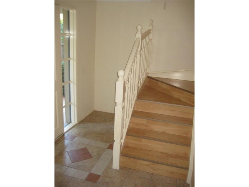 29/316 Long Street East, Graceville QLD 4075