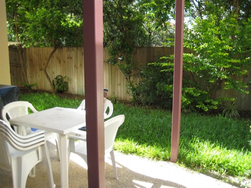 64/316 Long Street East, Graceville QLD 4075