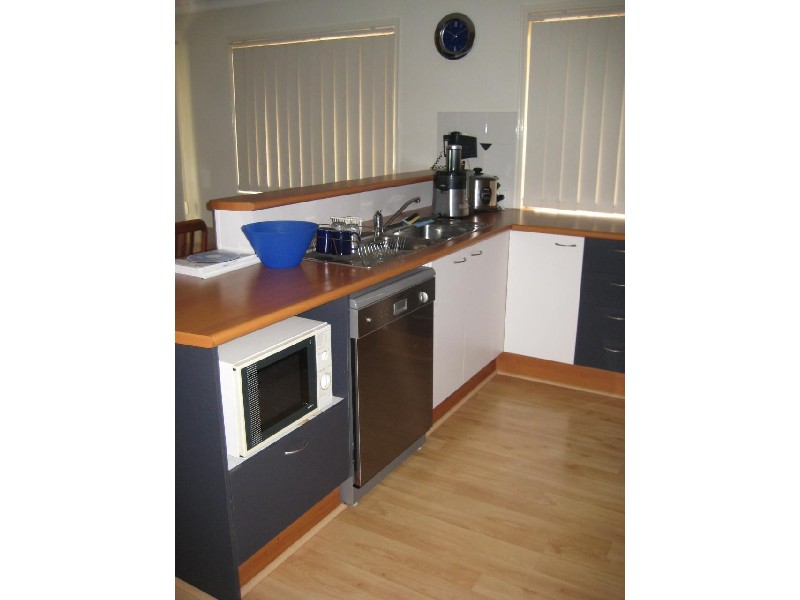 316 Long Street East, Graceville QLD 4075