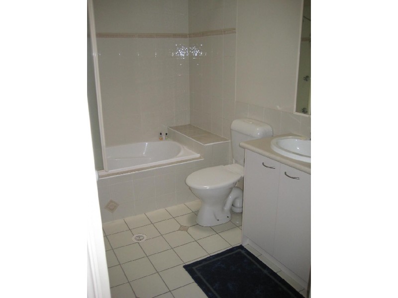 316 Long Street East, Graceville QLD 4075