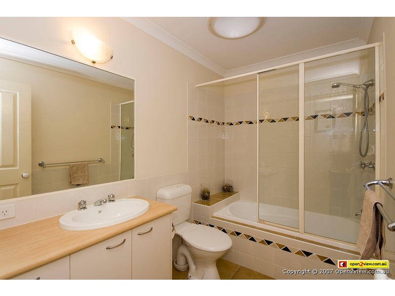 28/316 Long Street East, Graceville QLD 4075