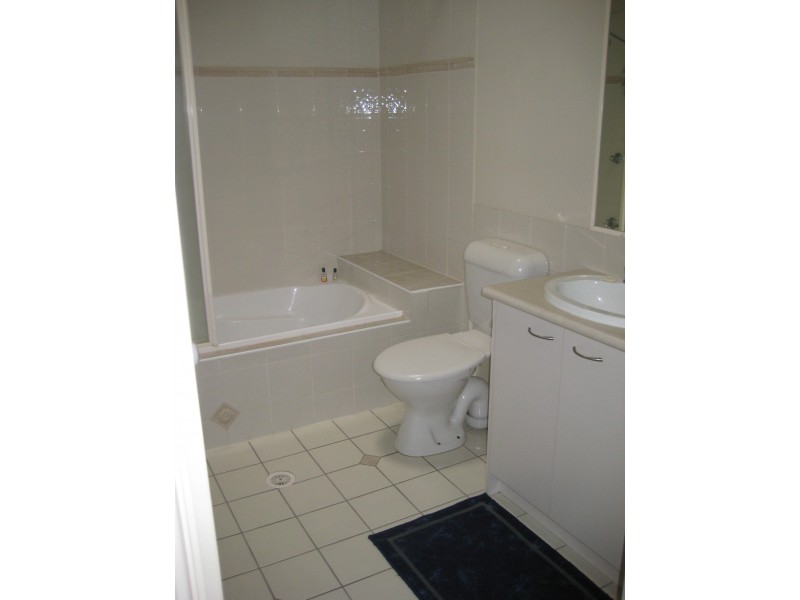 83/316 Long Street East, Graceville QLD 4075