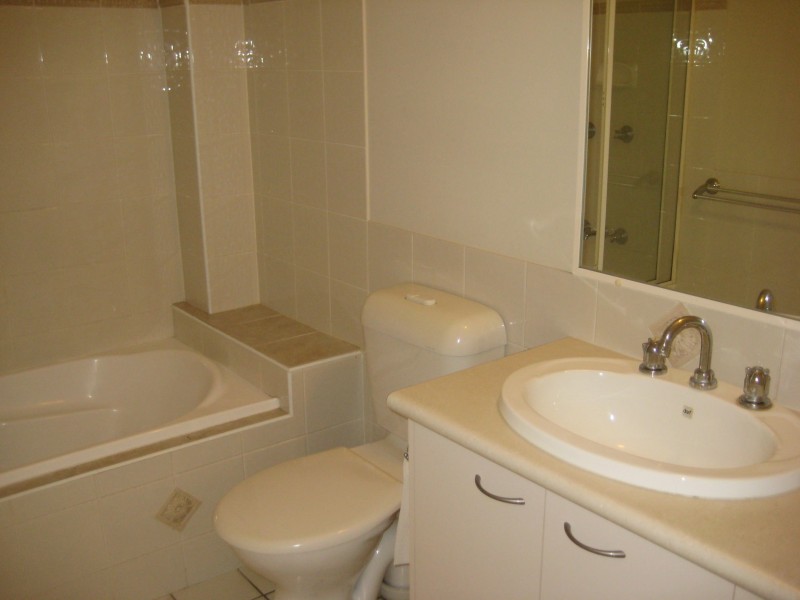 79/316 Long Street East, Graceville QLD 4075