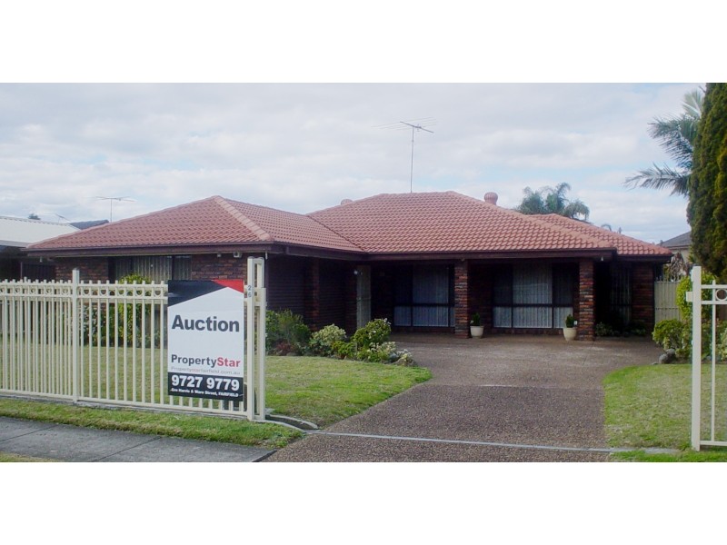 26 Brisbane Road, St Johns Park NSW 2176