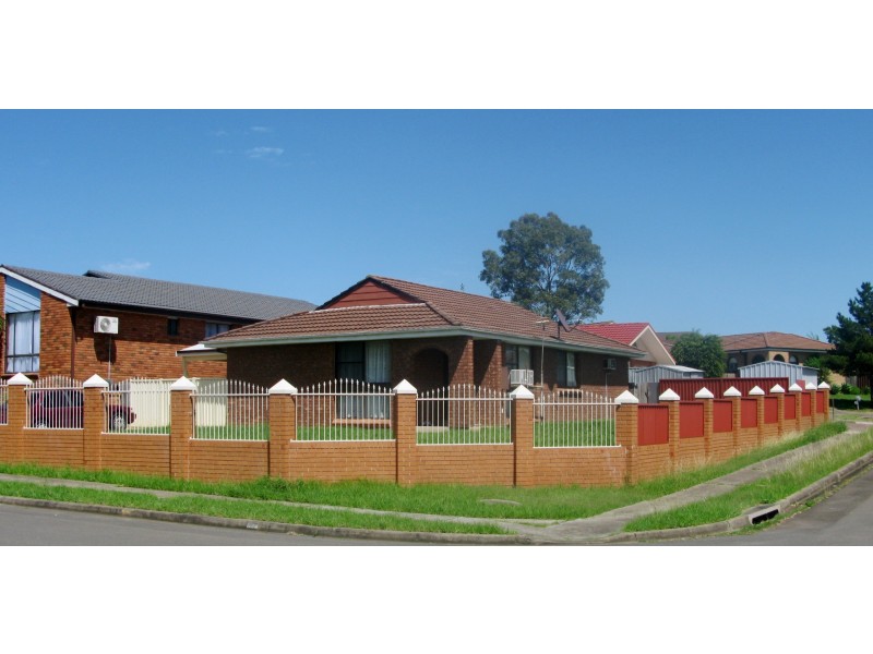 7 Winton Place, Edensor Park NSW 2176