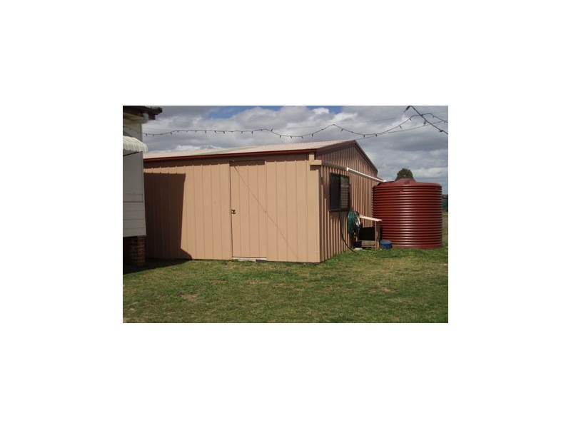 1A Warwick Road, Tamworth NSW 2340