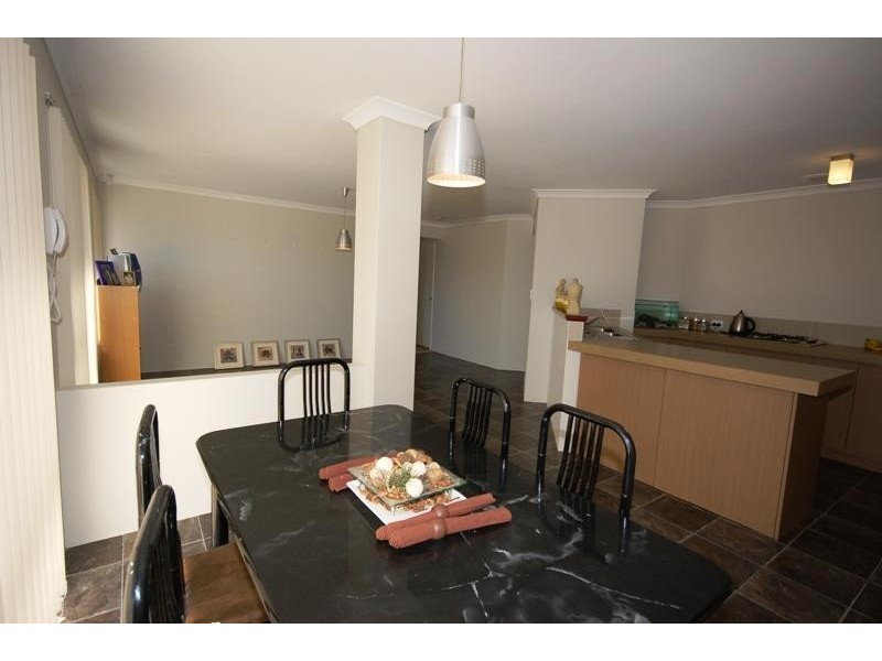 44 ALPINA CRES, Banksia Grove WA 6031