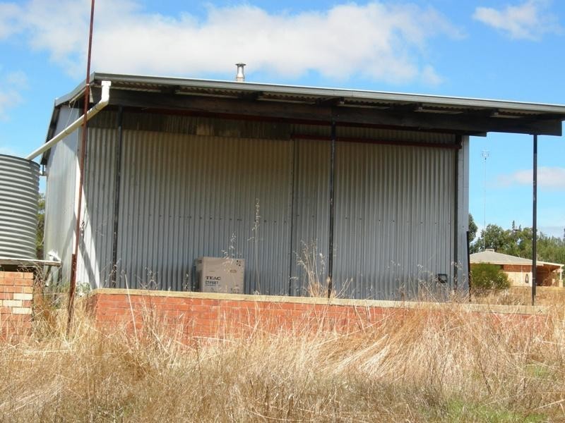 42  Ferguson Street, Toodyay WA 6566