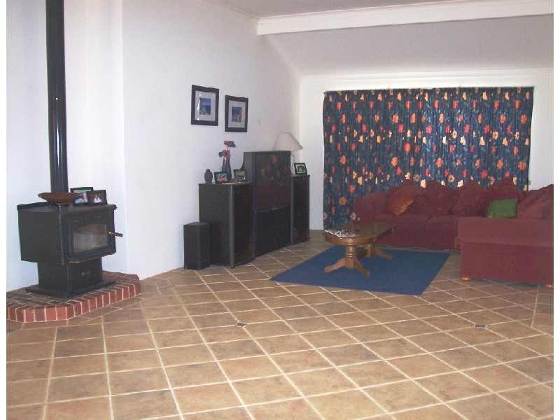 138 Lagoon Drive, Yanchep WA 6035