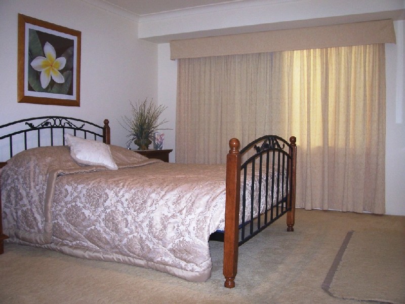 138 Lagoon Drive, Yanchep WA 6035