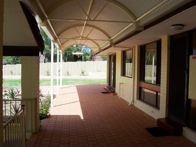 10 Wedgewood Drive, Edgewater WA 6027