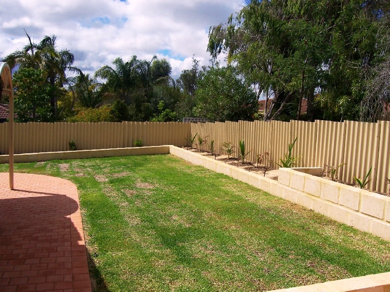 10 Wedgewood Drive, Edgewater WA 6027