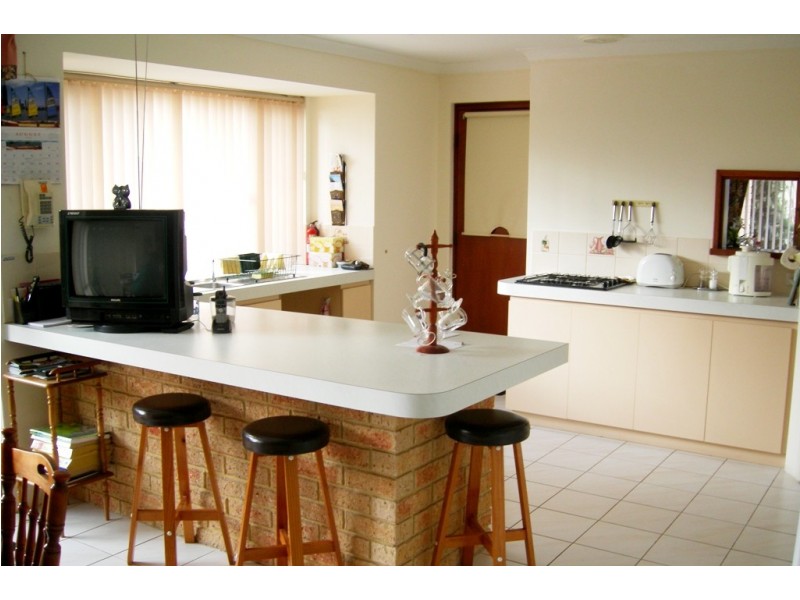 43 Kinross Drive, Kinross WA 6028