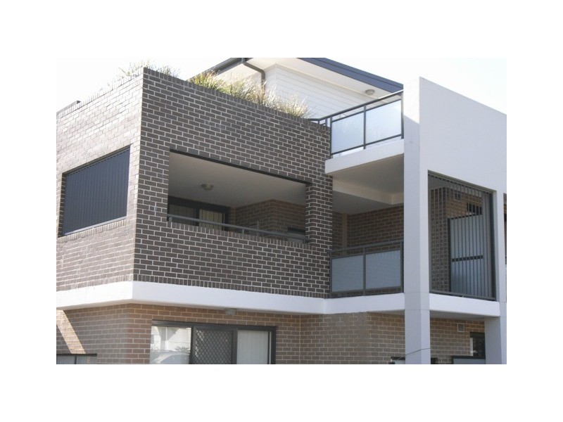 5/213 William Street, Merrylands NSW 2160