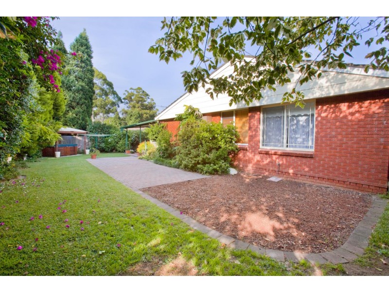 8 Louise Avenue, Baulkham Hills NSW 2153