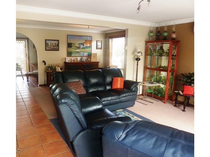 2/54 Barnier Ave, Quakers Hill NSW 2763