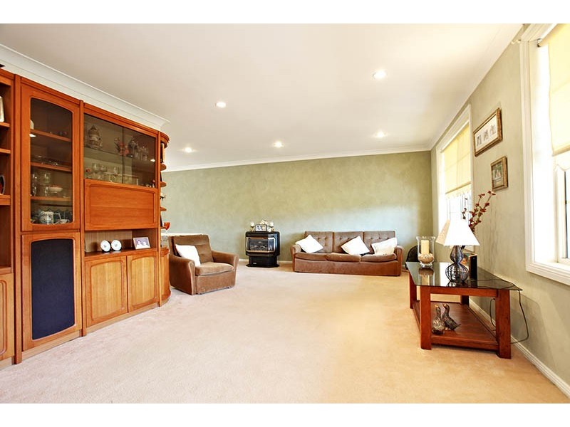 10 Kelly Close, Baulkham Hills NSW 2153