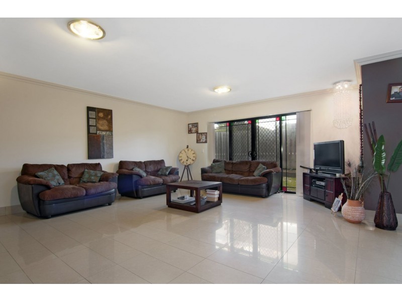 7 The Cottell Way, Baulkham Hills NSW 2153