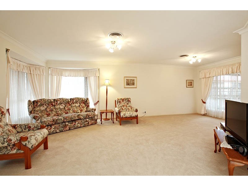 28 Lucas Circuit, Kellyville NSW 2155