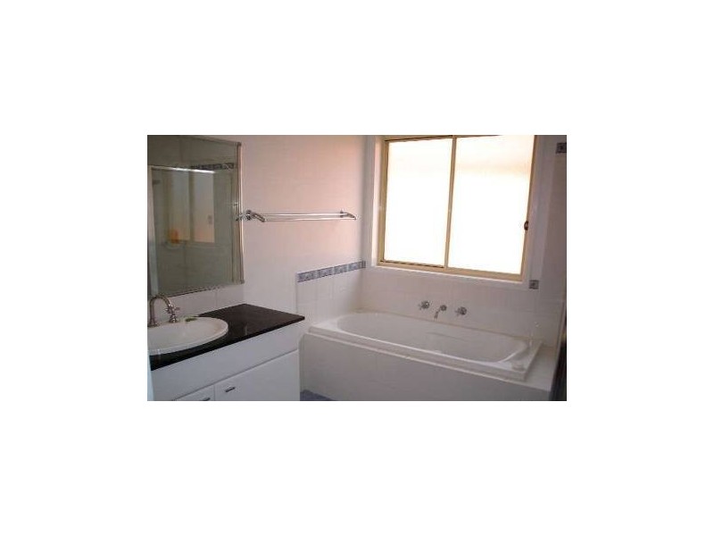 19 Dunross Place, Beaumont Hills NSW 2155