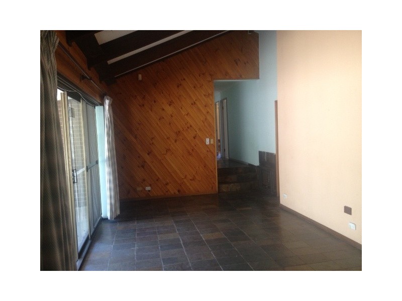 8 White Gum Place, Kellyville NSW 2155